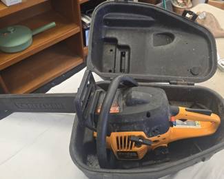 Poulan chainsaw 