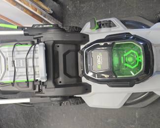 Ego self-propelled electric push mower with battery and charger works great 