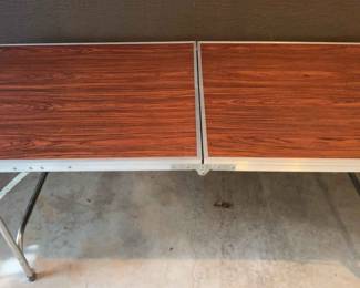 Portalite Table