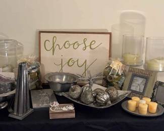 Mystery Lot Of Decor
