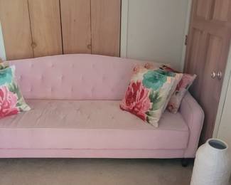 Pink velvet couch that makes into a bed