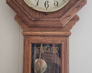 Regulator Clock in working condition, timeless treasures :>