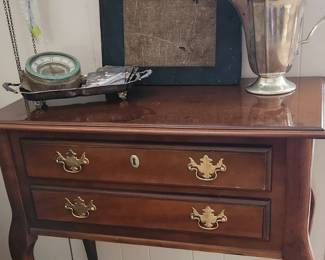 Queen Anne style side table with drawers. Circa 1970'' very pretty.