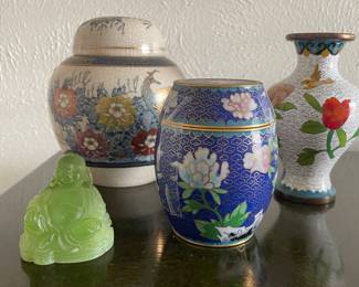 Cloisonné and small Buddha. 
