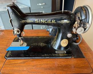 Singer Sewing Machine with Cabinet