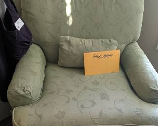 LIGHT GREEN RECLINING CHAIR
