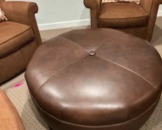 CONVERSATION SET AT NEARBY LORAIN LOCATION, NOT ENOUGH ROOM TO BRING ALL TO THIS SALE.