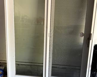 Anderson 5-ft sliding door in excellent condition.