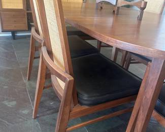 Dillingham 1960 Cabinet and matching Dining table with 6 Chairs