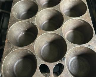 Griswold cast iron mold