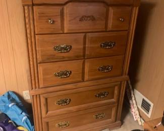 bedroom furniture in great condition