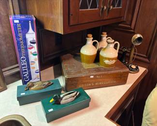 Duck Figurines, Galileo Thermometer