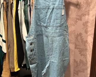 Women's Clothing
