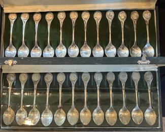 The Twelve Days of Christmas Spoon Sets