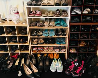 Women’s shoes - sizes 8-10, with most being size 9