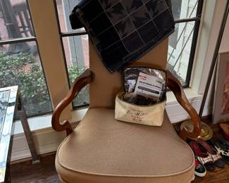 Vintage arm chair &#129681; 