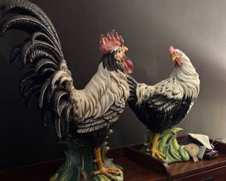 Hand Painted Italy
Large pair of Rooster and Hen
