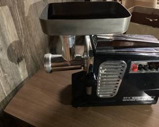 Meat grinder set