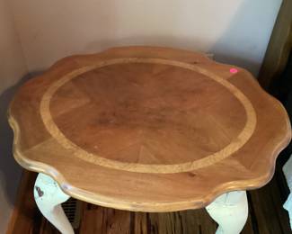 In lay end table 