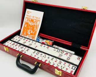 MAH-JONG Set - Red Travel Suitcase (Never used)