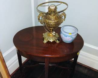second table and lamp