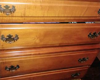 MAPLE CHEST