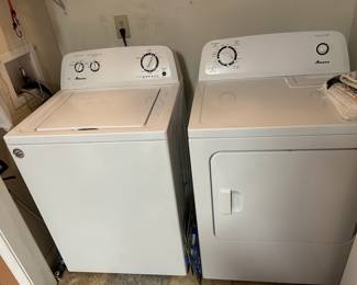 Amanda washer and dryer
