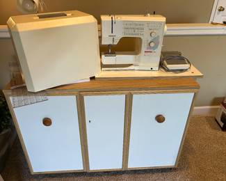 Sewing table 
