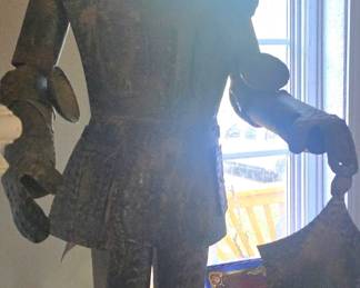 5 foot decorative suit of armour