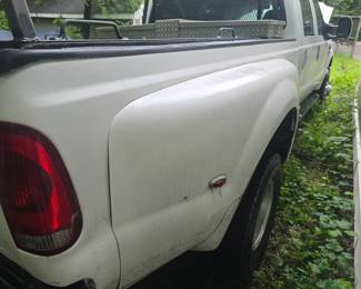 2003 F-350 V-10 Triton long bed
