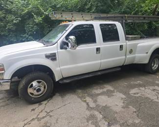 2003 F-350 V-10 Triton long bed