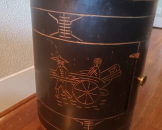 CARVING ON ASIAN BARREL TABLE