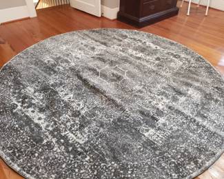 8 FOOT ROUND NEW RUG GRAY