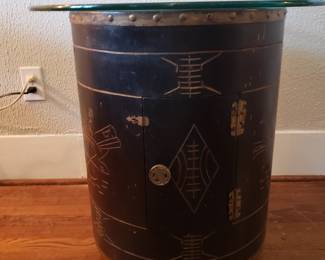 ASIAN BARREL TABLE WITH ROUND GLASS TOP