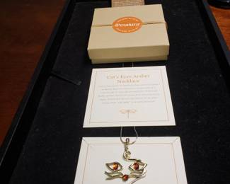 PETALURA, CAT'S EYE AMBER NECKLACE IN BOX