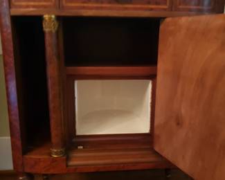 FRENCH LOUIS XVI STYLE BOW FRONT MAHOGANY CABINET INTERIOR