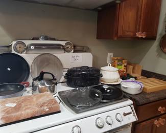 KITCHEN ITEMS