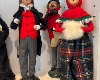 Byers' Choice figures