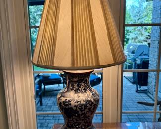 Frederick Cooper blue & white Chinoiserie lamp