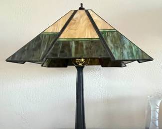 Tiffany Style Table Lamp Mission Design