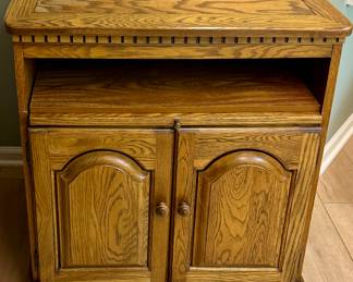 Oak TV Cabinet w/ Swivel Top, Pull Out Tray, and Shelf Storage