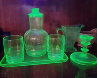 Uranium glass