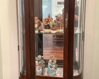 Curio cabinet