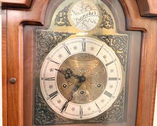 grandmother clock