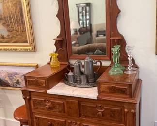 Antique dressing table/entry table/ bar