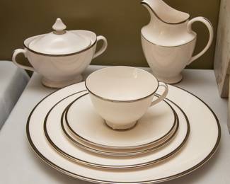 Signet by Royal Doulton