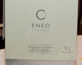 Eneo Classic Light Therapy New in Box
