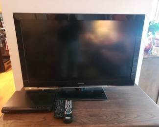 Panasonic TV and Sony player