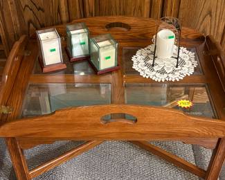 Coffee Table w/Glass Inserts
