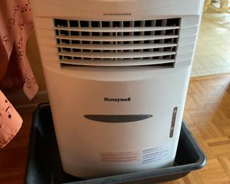 Honeywell air conditioner-19x12x32